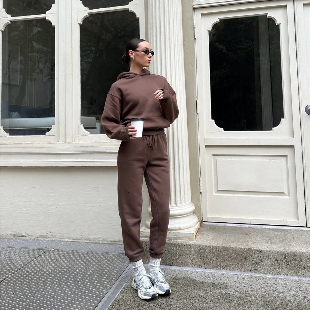 NWT Cuts Women Divine Hoodie and Sweatpants Set in Mocha - Picture 6 of 7